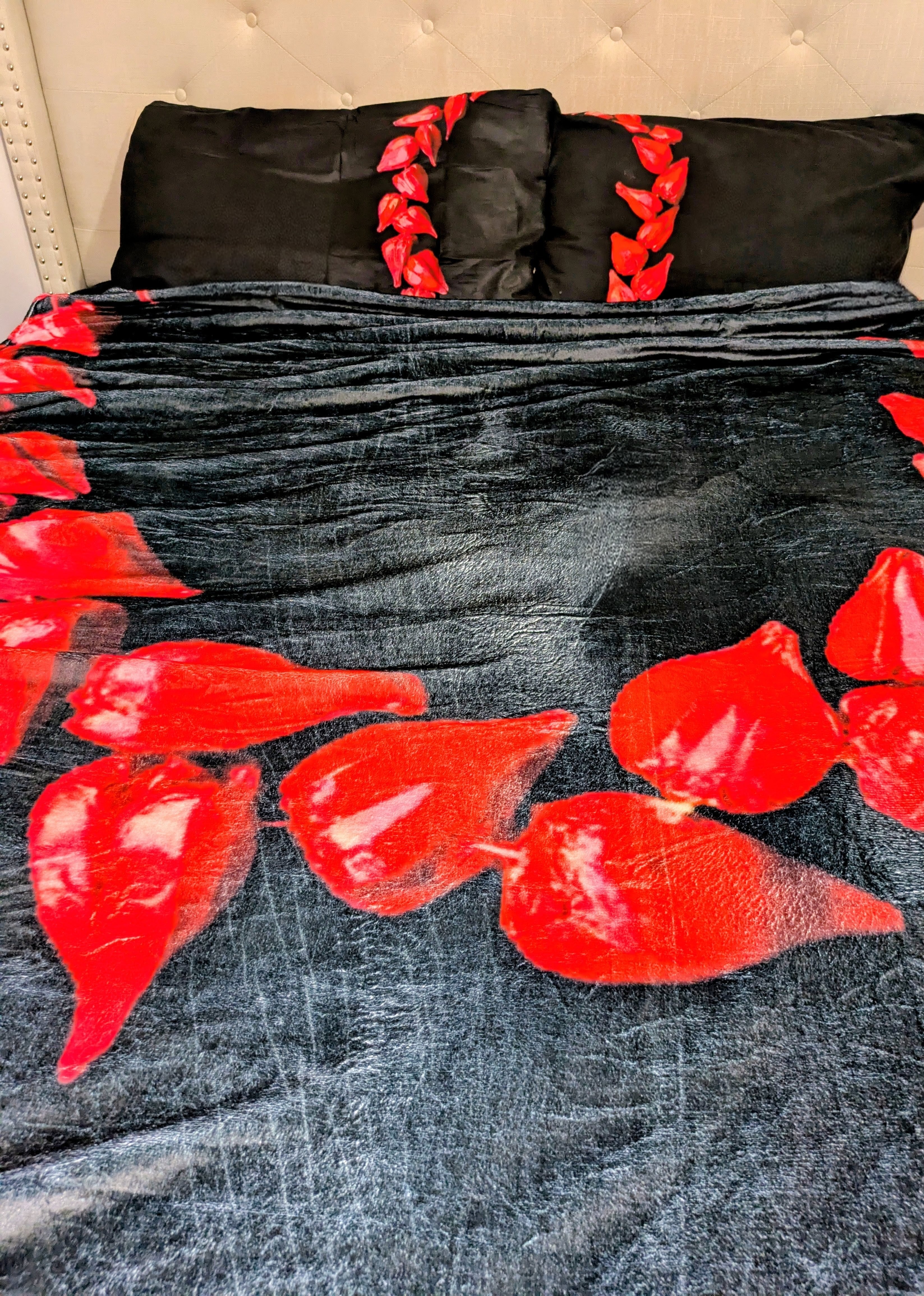 Chiefs Necklace Bedding Set