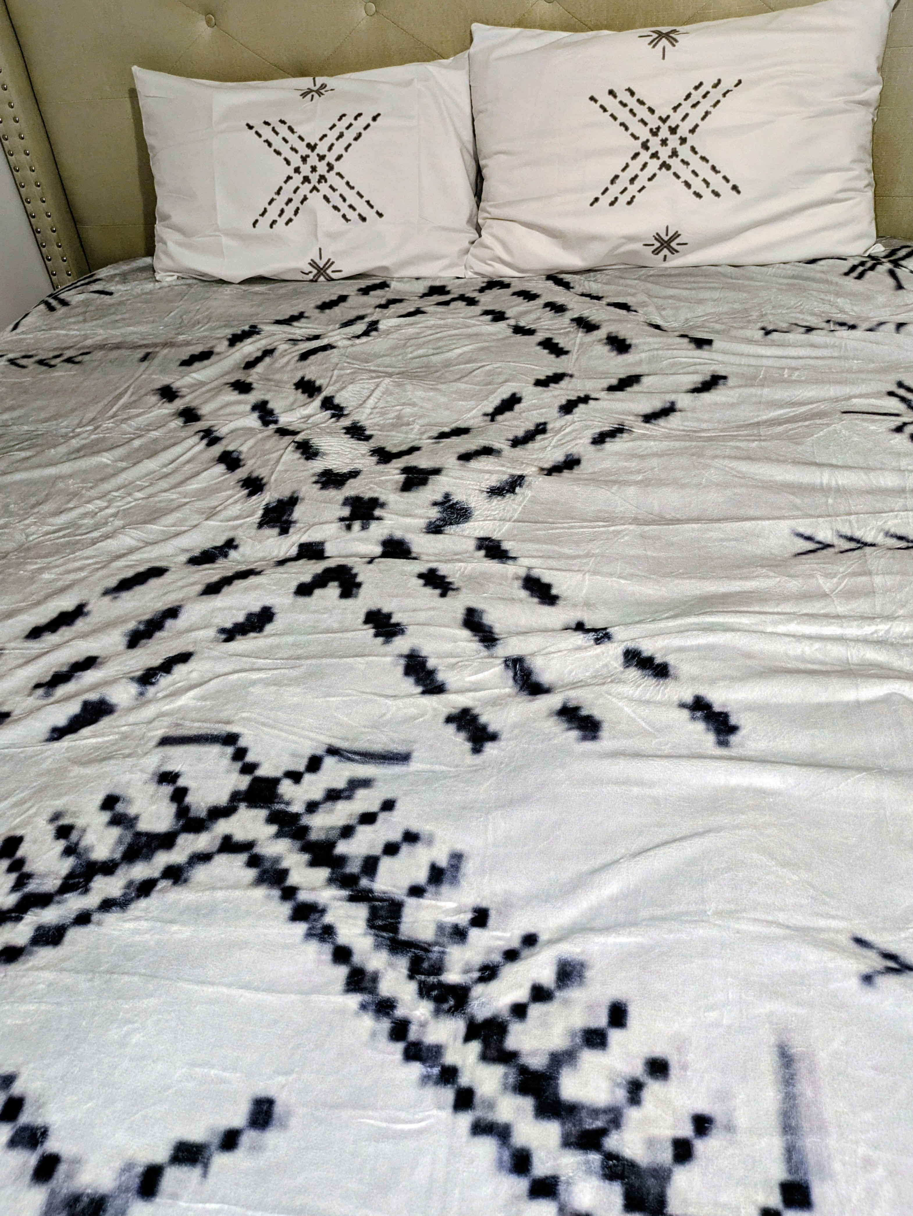 Lana Malu Bedding Set